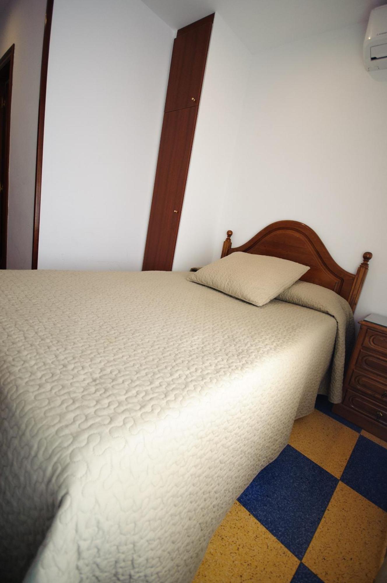 Hostal Restaurante La Trucha Benavente Room photo